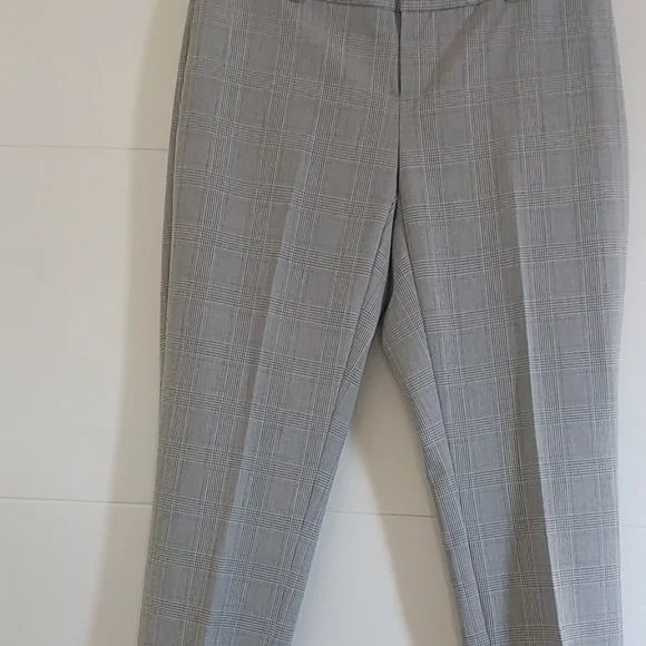 Calvin Klein Capri Pants Plaid Size 2 - Picture 8 of 16